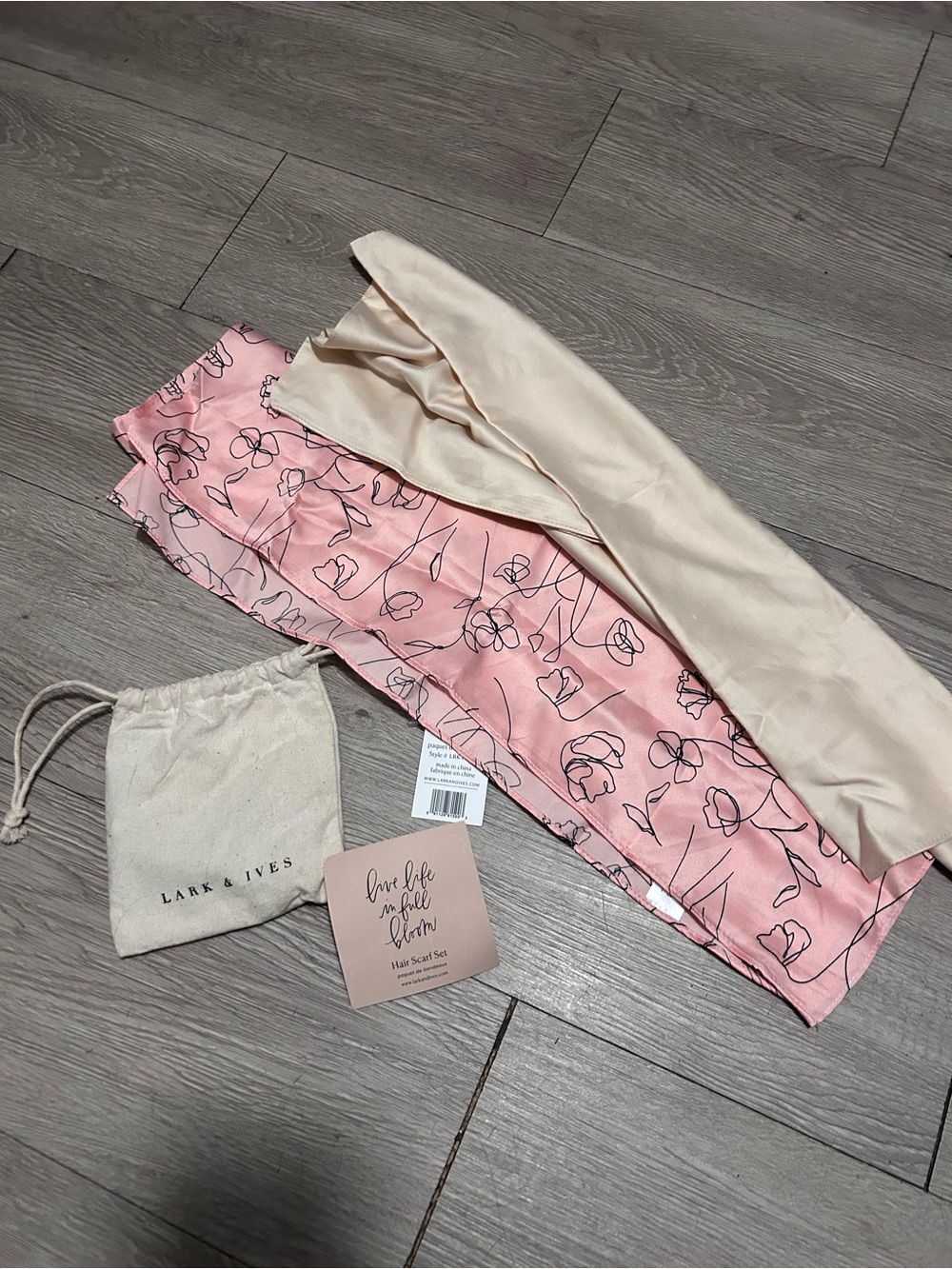 LARK & IVES Pink Floral and Cream Satin Scarf Set